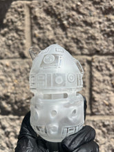 R2P2 - PALM EGG